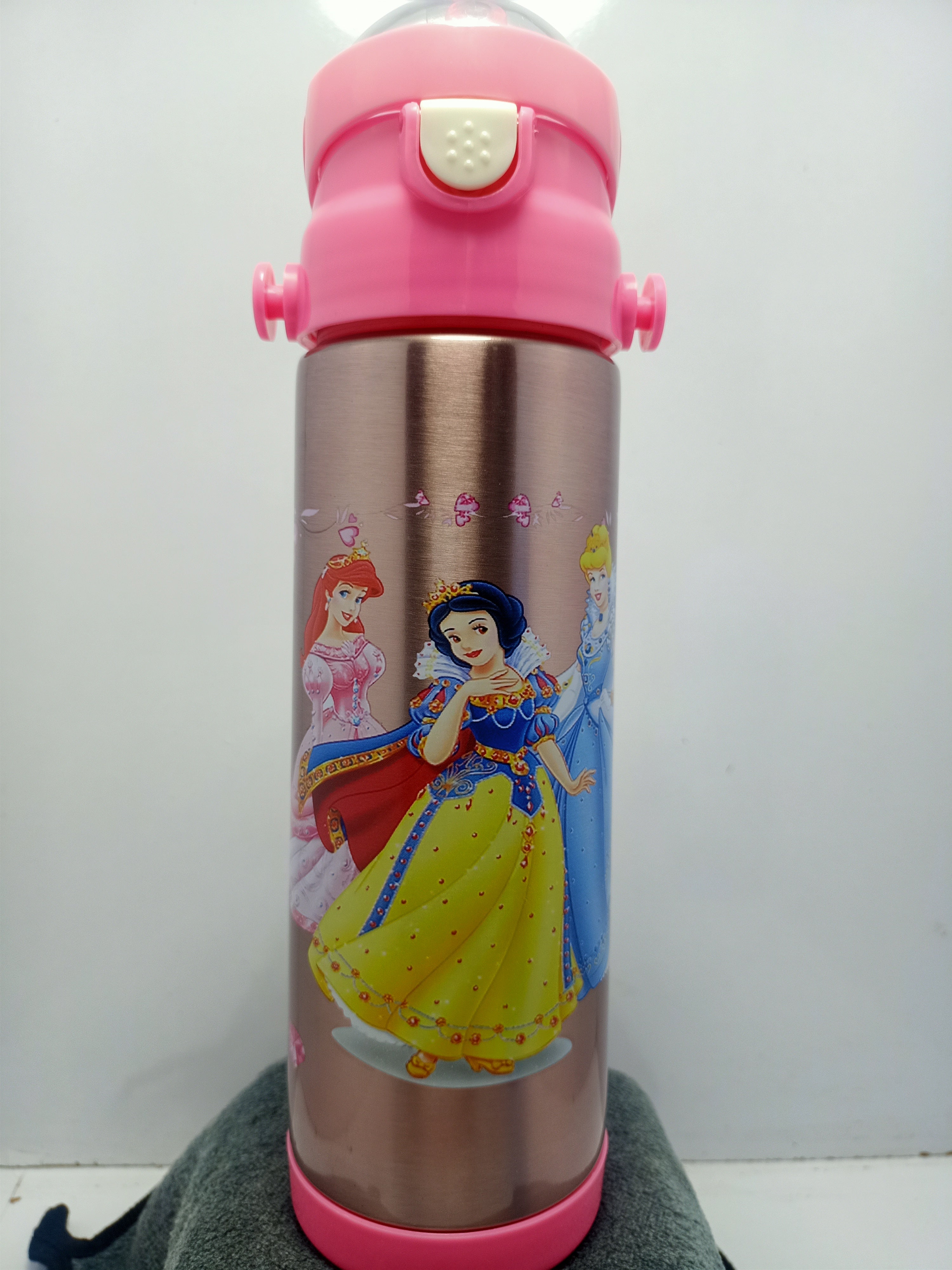 🎨 Cartoon Character Stainless Steel Bottle – Perfect for Boys & Girls 🎒