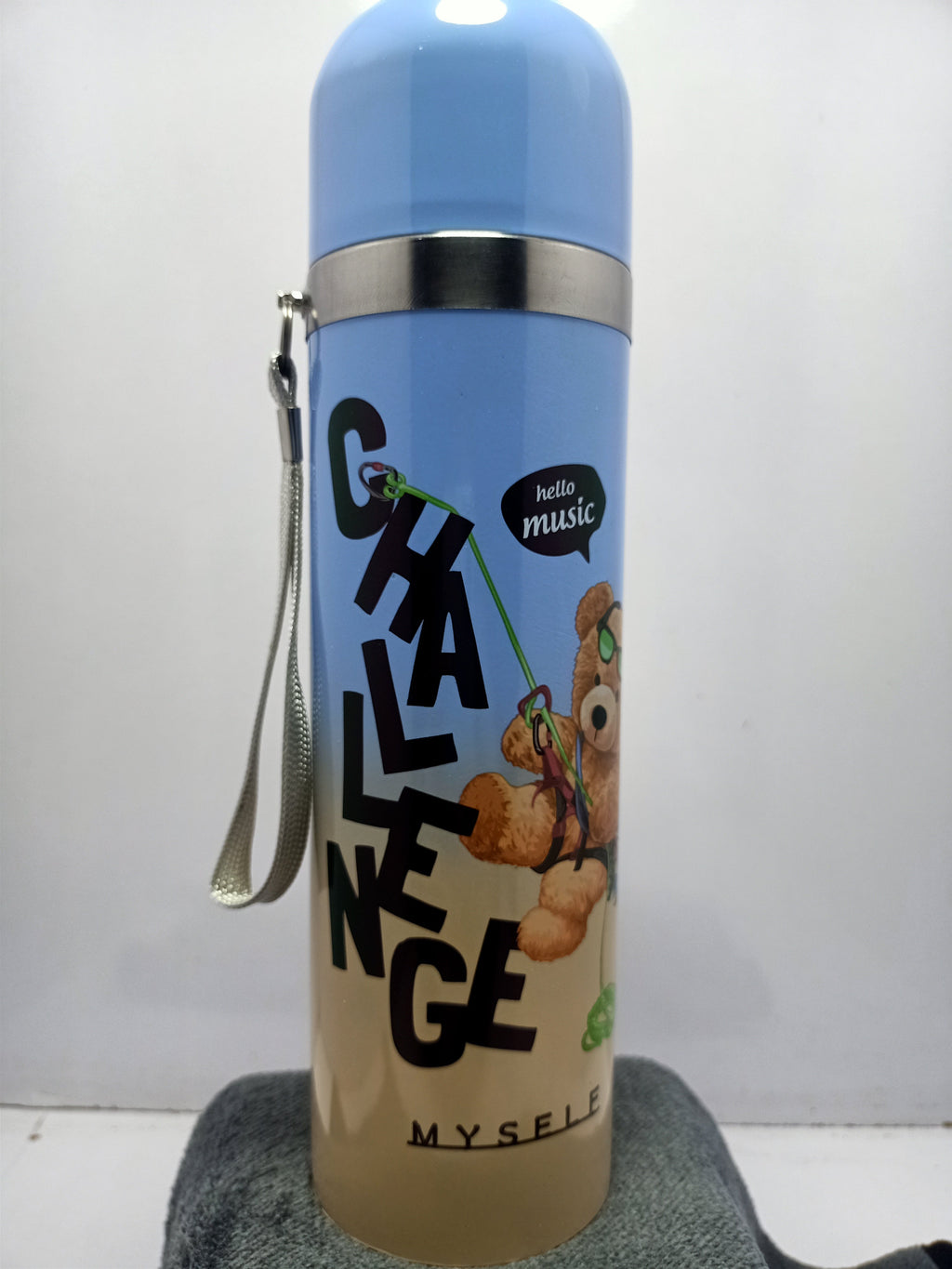 ✨ Cartoon Magic Kids Bottle – Perfect for School, Play & Everyday Adventure 🌈